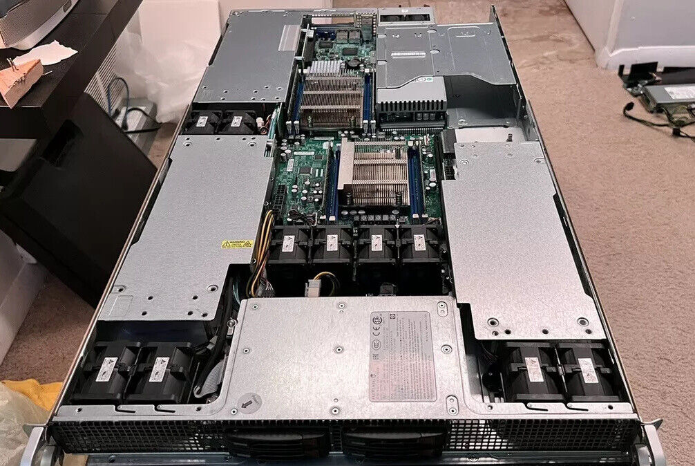 SUPERMICRO 1027GR-TR server with E5-2670, 64GB RAM, and a Tesla K80